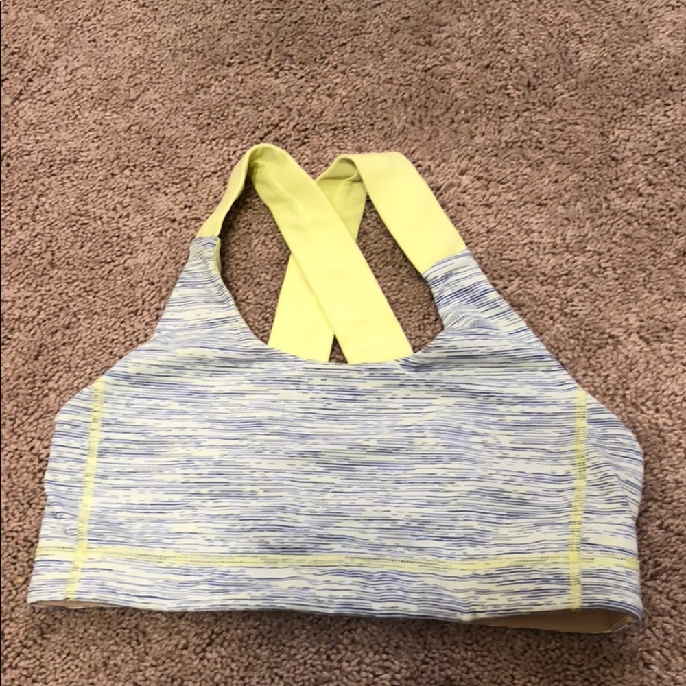 Size 8 excellent condition sports bra